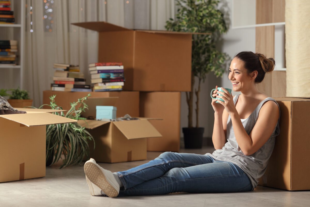 Happy,Tenant,Resting,Drinking,Coffee,Moving,Home,Sitting,On,The tenant guide