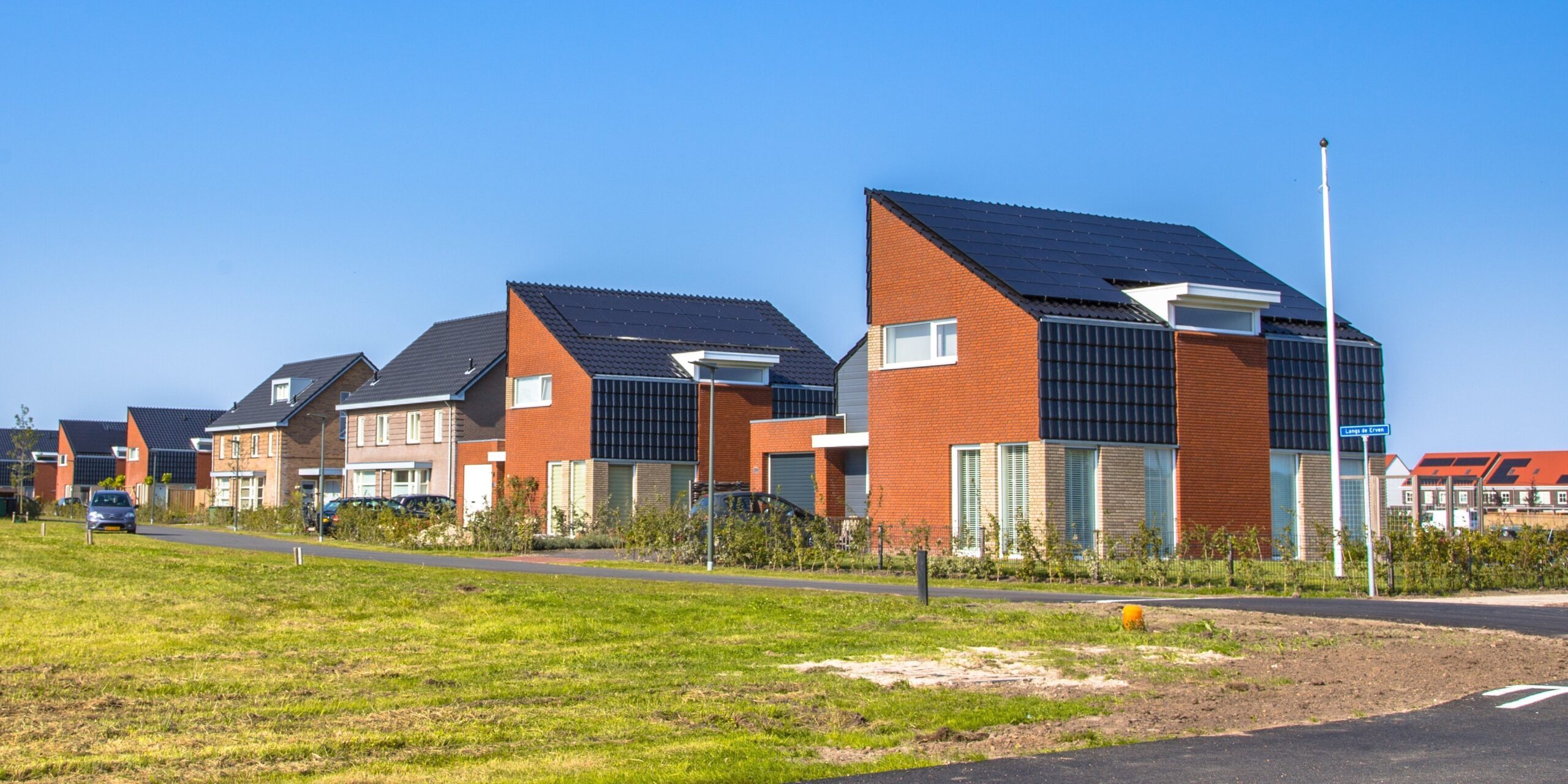 Modern houses in new building project modern houses in new building project 2021 08 26 16 38 00 utc scaled