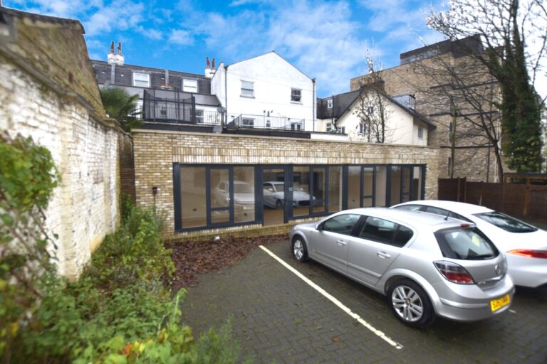 Alma Place A Unique Detached Home In Crystal Palace