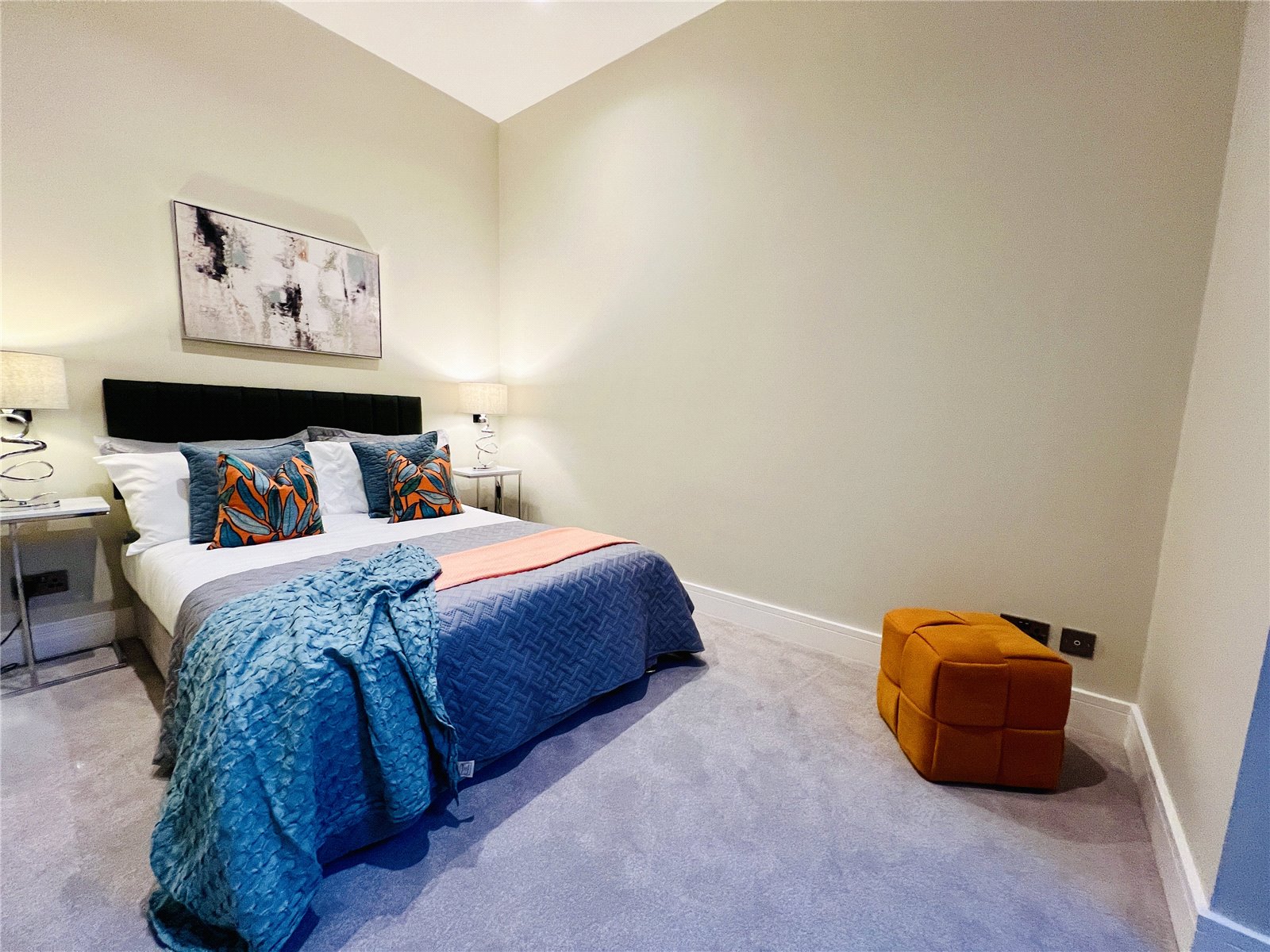 Bed2