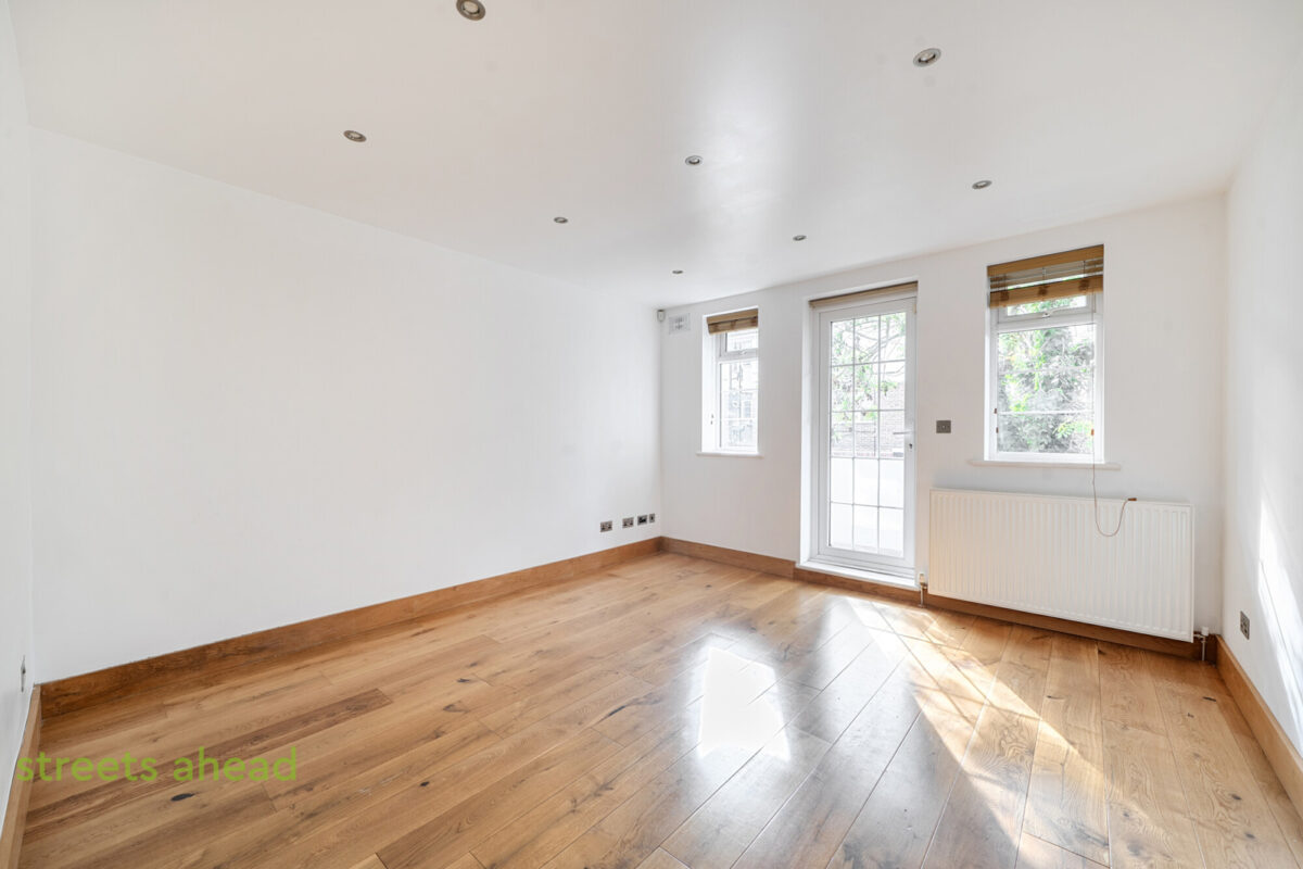 addsah_add140860_l_img_07-v2.jpg Addiscombe Road, Croydon, CR0, photo 8