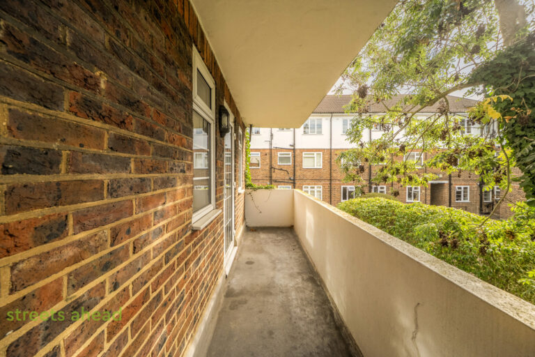 addsah_add140860_l_img_18-v2.jpg Addiscombe Road, Croydon, CR0, photo 19