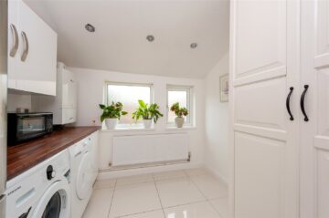 addsah add151084 l img 01