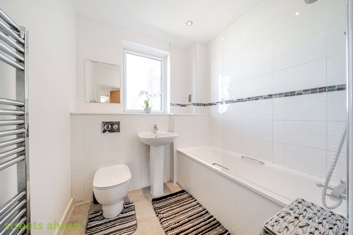 addsah add250404 img 06