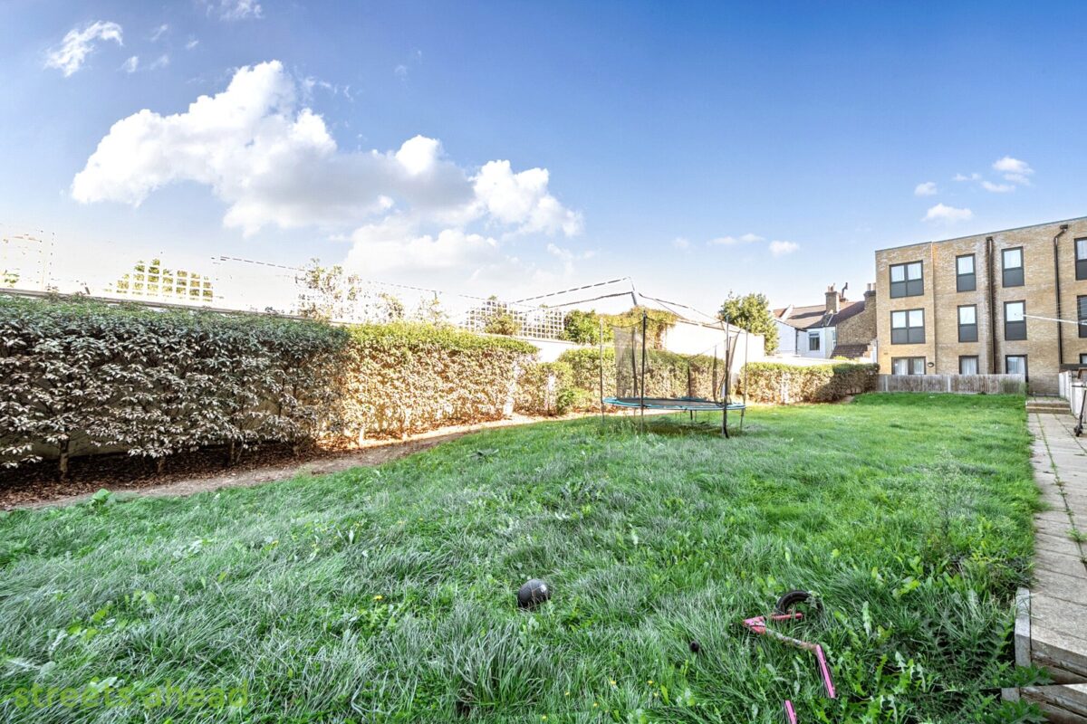 addsah add250404 img 14