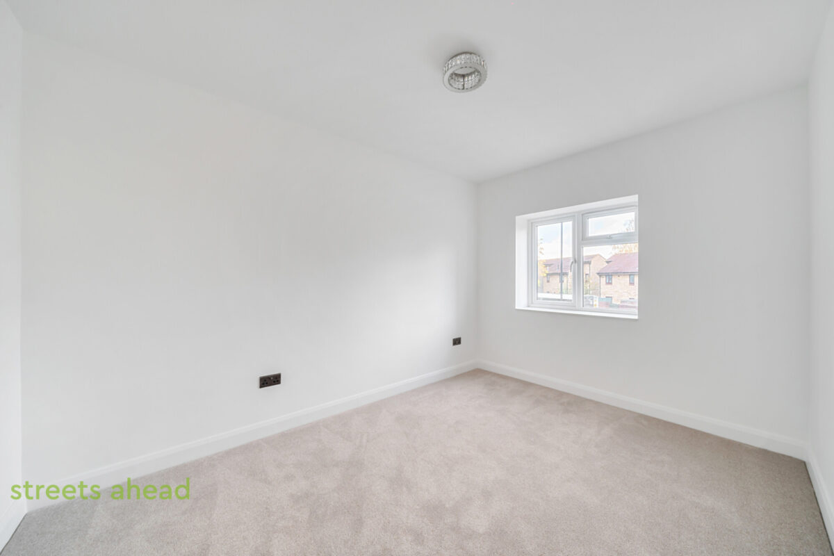 addsah add250408 l img 01