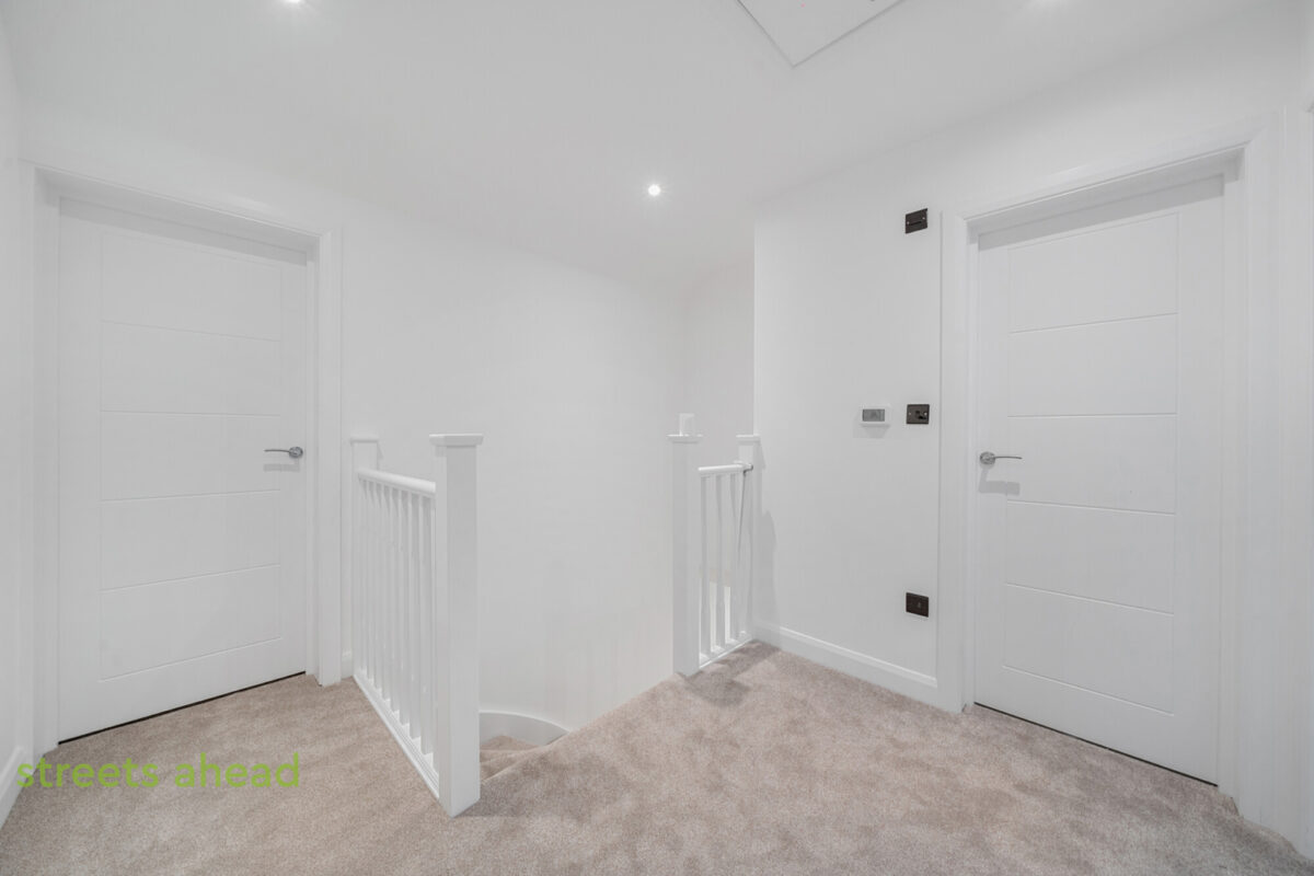 addsah add250408 l img 09