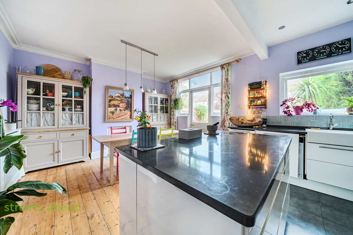 addsah add250422 img 02