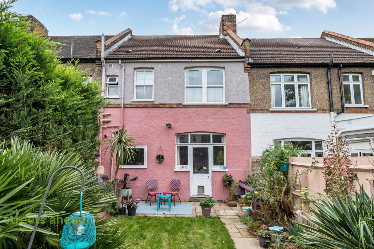 addsah add250422 img 17