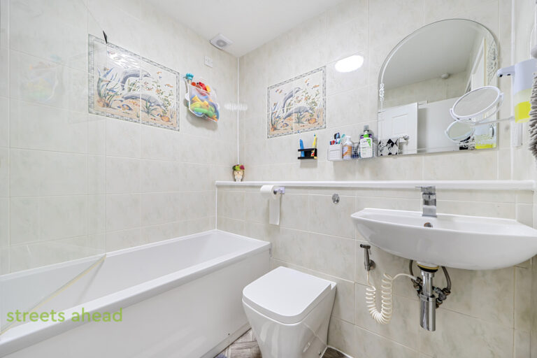 addsah_add260454_img_10.jpg Bardsley Close, Croydon, CR0, photo 11