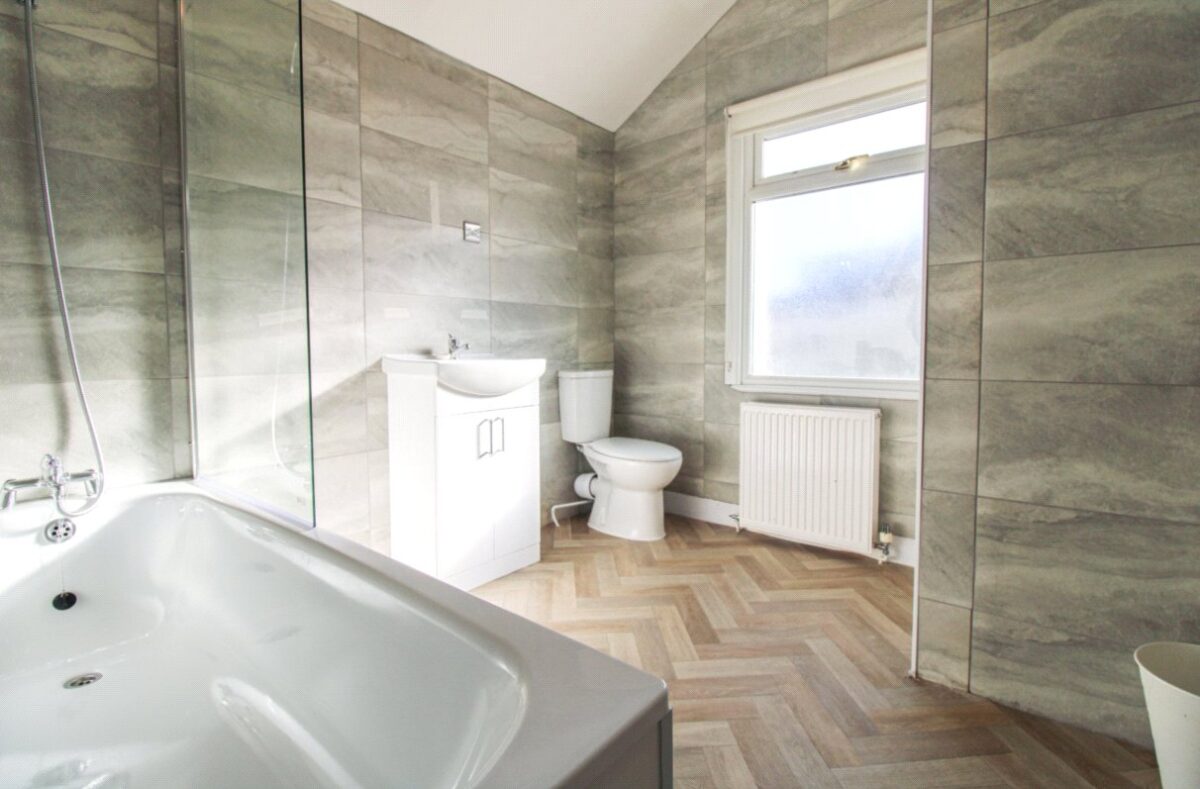 addsah rpt150272 l img 03