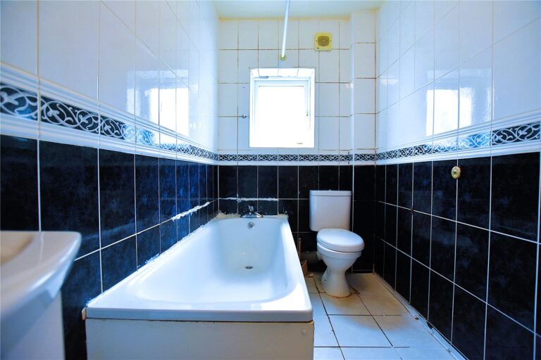 addsah_tho260194_l_img_05.jpg Dunheved Road North, Thornton Heath, CR7, photo 6