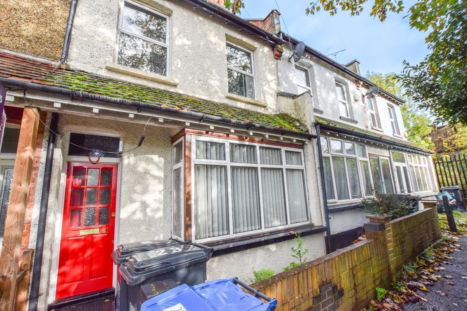 2 Bed Terraced House for Sale, Stoats Nest Road, Coulsdon, CR5 streets ahead