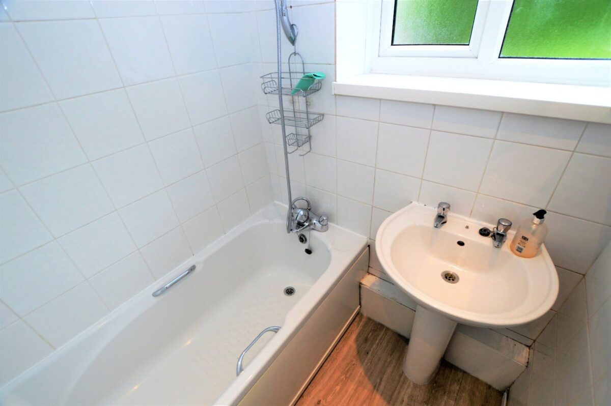 crpsah crp050294 l img 05