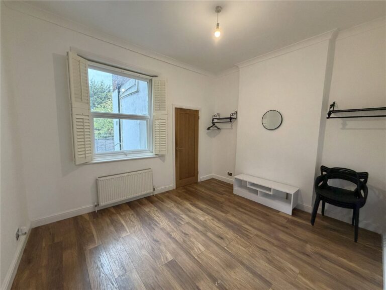 crpsah_crp160157_l_img_02.jpg Croydon Road, London, SE20, photo 3