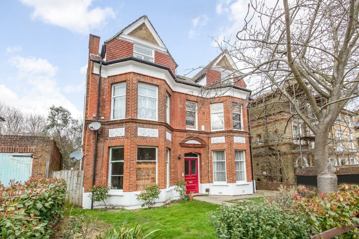 crpsah crp160396 img 00