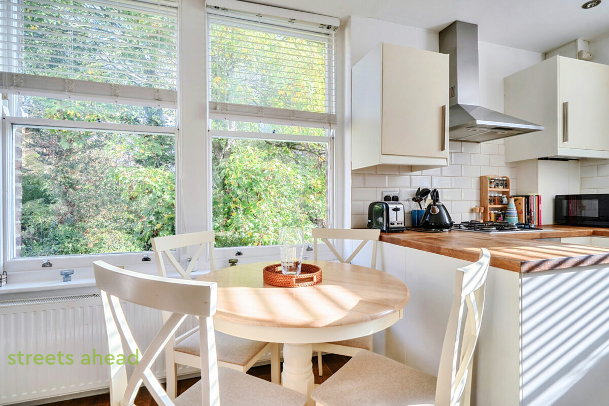 crpsah_crp170803_l_img_06-v2.jpg Belvedere Road, London, SE19, photo 7