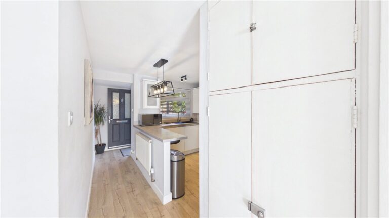 crpsah_crp240116_img_11-v3.jpg Mowbray Road, London, SE19, photo 12
