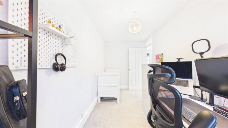 Mowbray Court, Mowbray Road, London, SE19, photo 14
