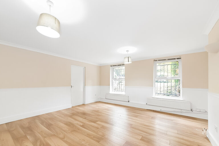 crpsah_crp240348_img_06.jpg Thicket Road, London, SE20, photo 7
