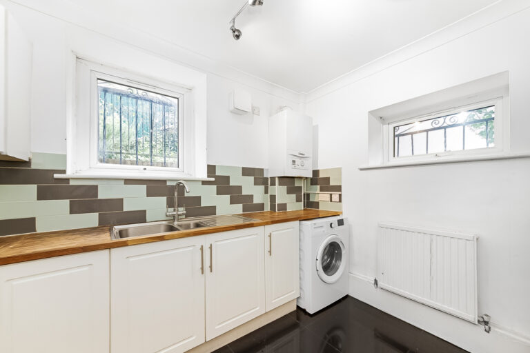 crpsah_crp240348_img_10.jpg Thicket Road, London, SE20, photo 11