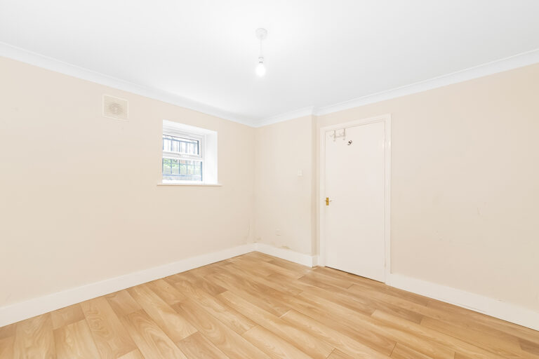 crpsah_crp240348_img_12.jpg Thicket Road, London, SE20, photo 13