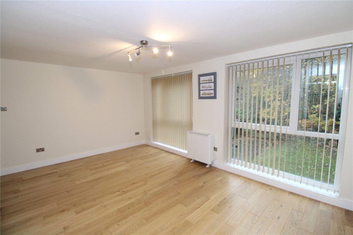 crpsah crp250377 l img 02