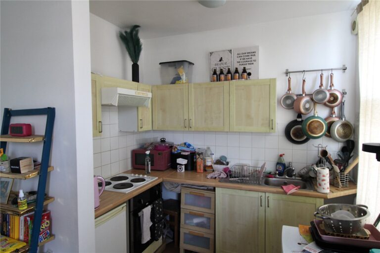 crpsah crp260317 l img 03 v2
