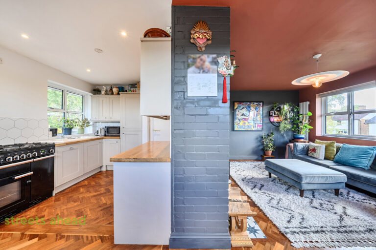 Baird Gardens, London, SE19, photo 13