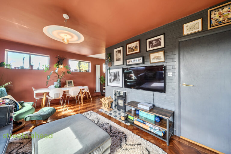 Baird Gardens, London, SE19, photo 15