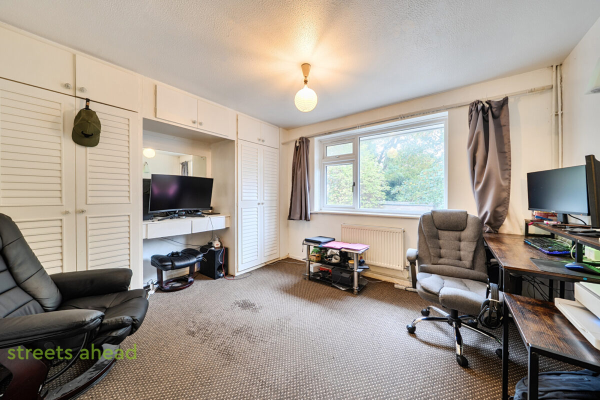 crpsah_crp260387_l_img_07.jpg Kensington Avenue, Norbury, CR7, photo 8