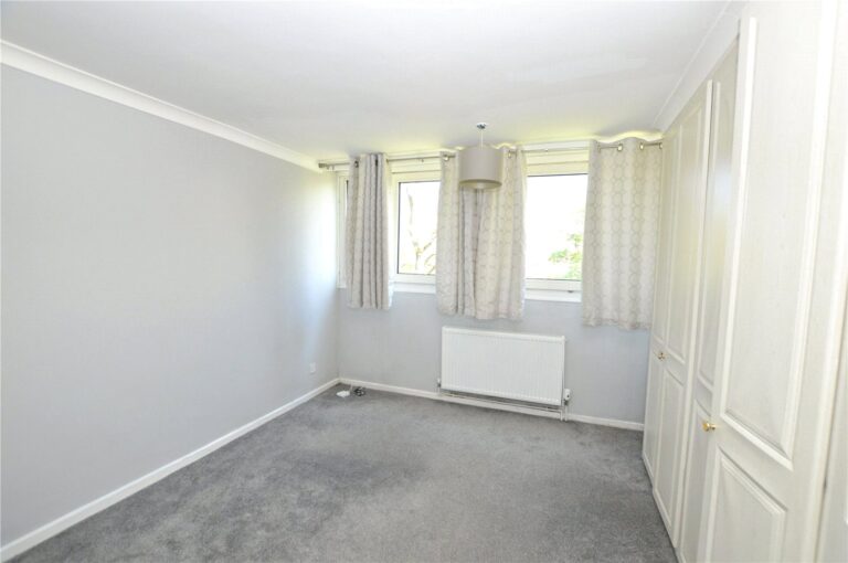 crpsah_crp260399_img_04.jpg Sylvan Road, London, SE19, photo 5