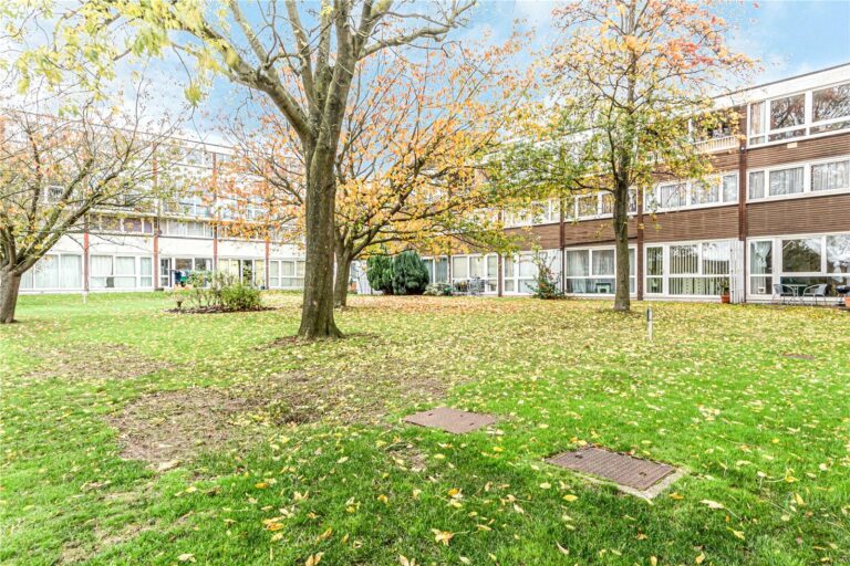 crpsah_crp260399_img_06.jpg Sylvan Road, London, SE19, photo 7