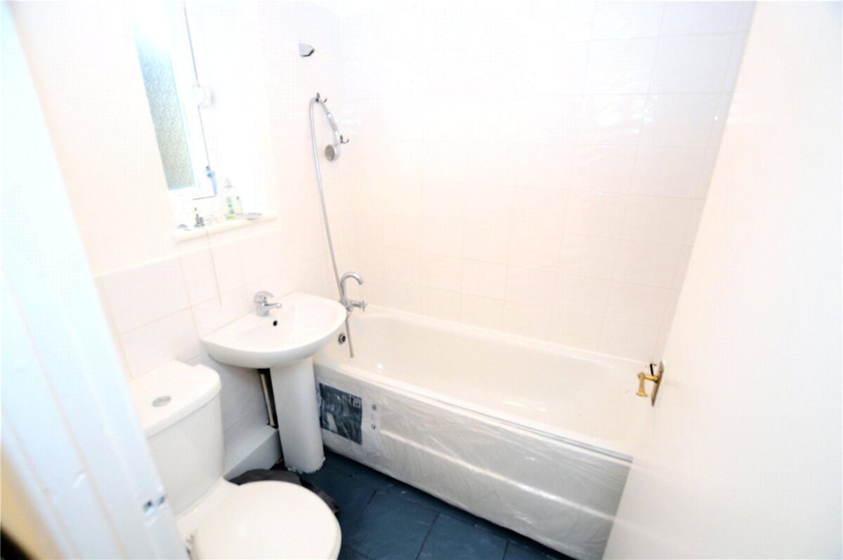 crpsah rpt200328 l img 05