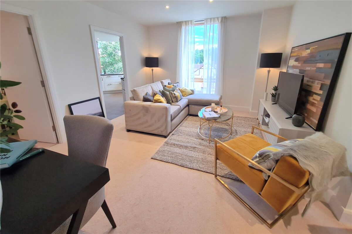 Brighton Road, Purley, CR8, photo 4