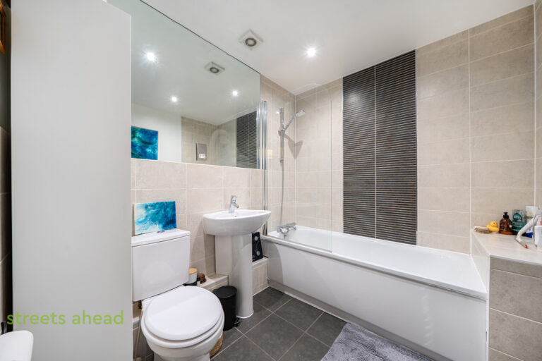 pursah_pur260069_img_10.jpg Pampisford Road, South Croydon, CR2, photo 11