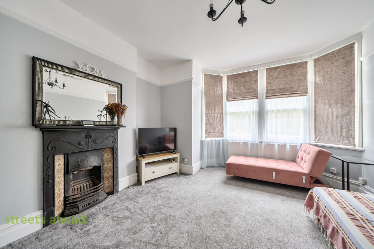 Godstone Road, Purley, CR8, photo 1