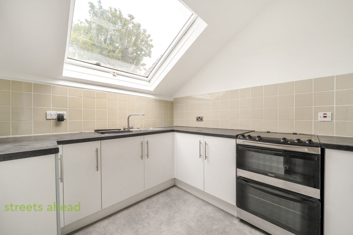 Godstone Road, Purley, CR8, photo 2