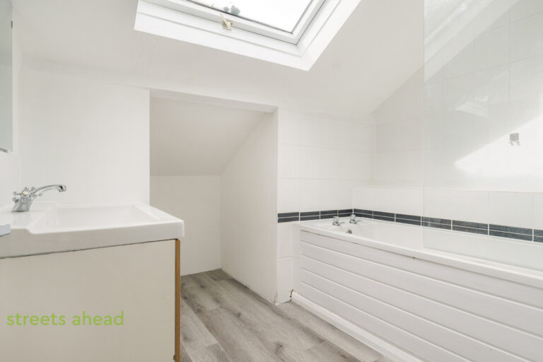Godstone Road, Purley, CR8, photo 13