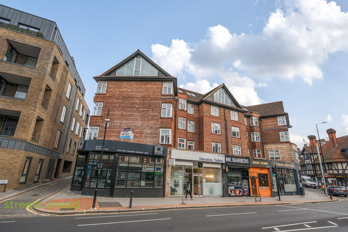 Coombe Road, Croydon 4 scrsah add120975 l img 00