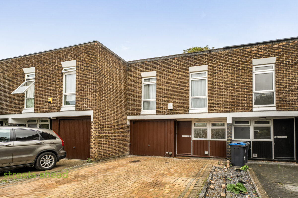 Tipton Drive, Croydon, CR0, photo 1