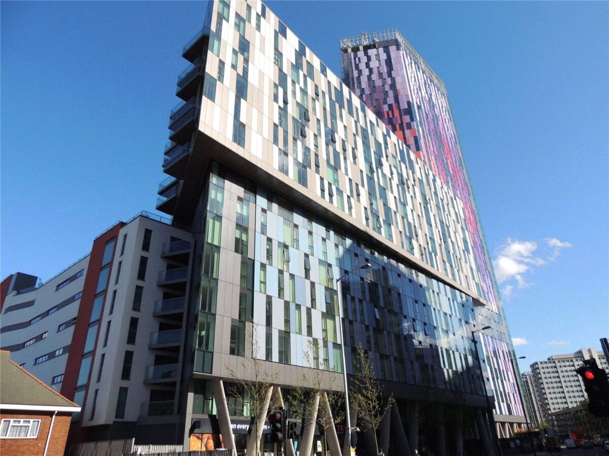 scrsah com260001 l img 00