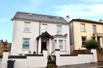 scrsah com260005 img 00