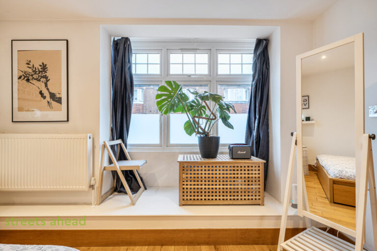 scrsah_pur260174_img_02.jpg Selsdon Road, South Croydon, CR2, photo 3