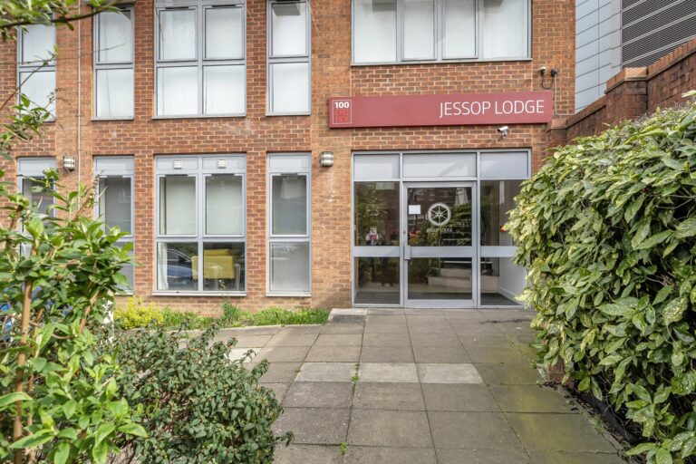 scrsah_scr180888_l_img_16.jpg Tamworth Road, Croydon, CR0, photo 17