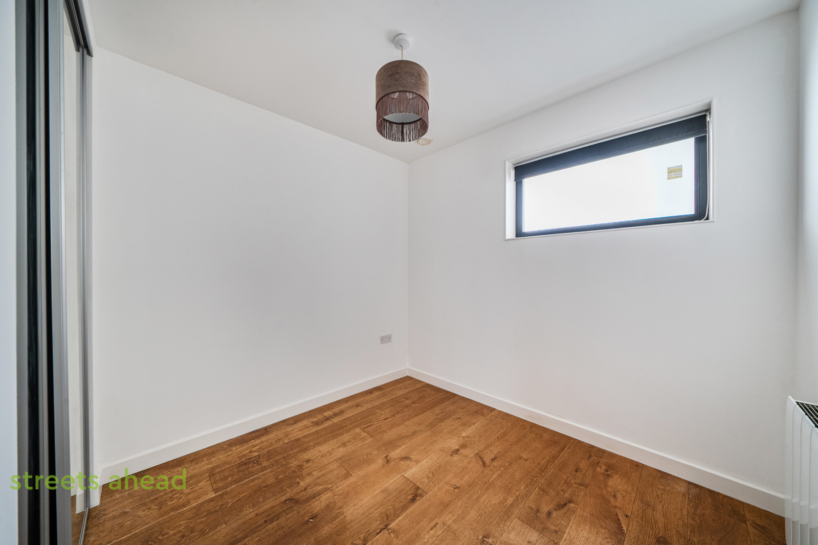 scrsah scr190548 l img 06 v2