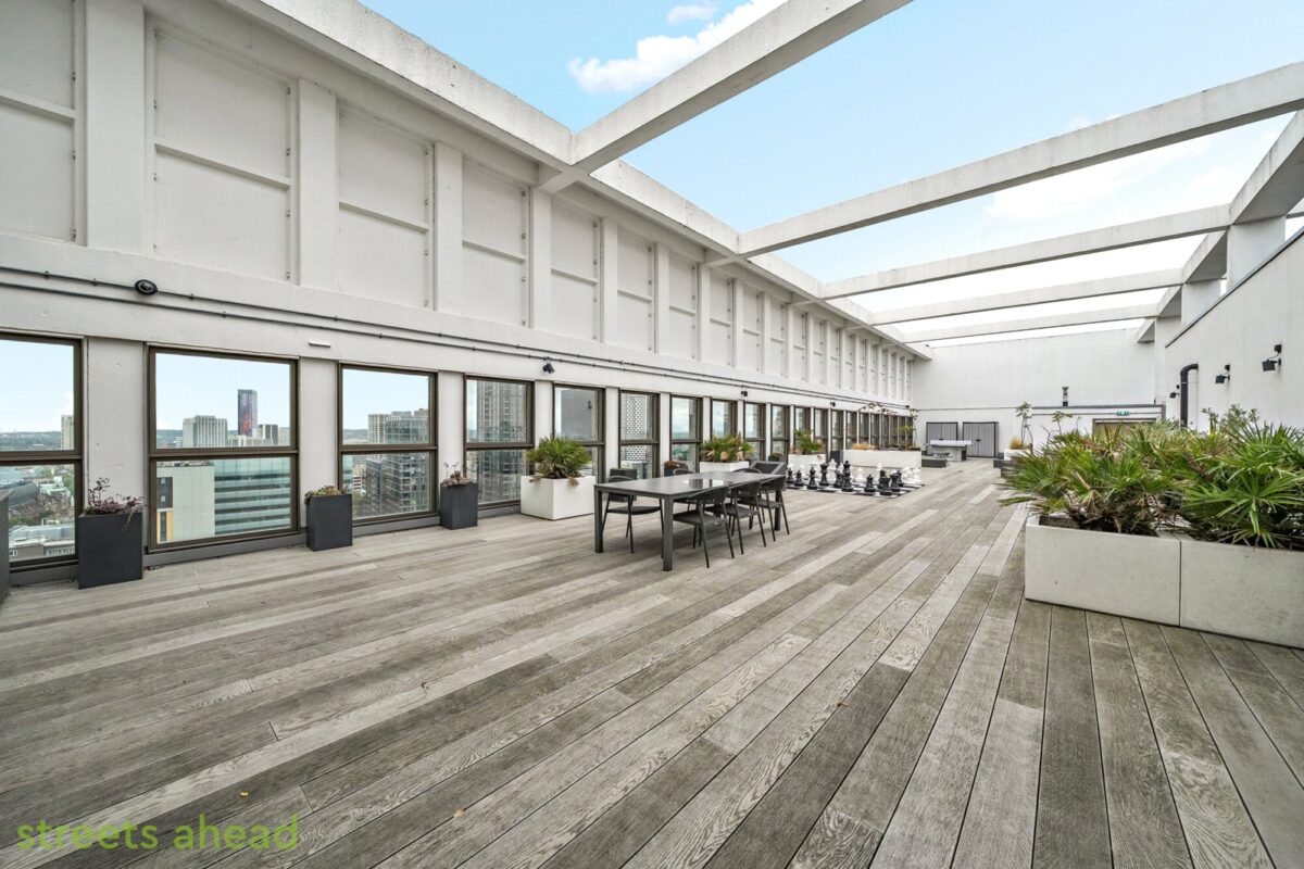 scrsah scr250329 img 04