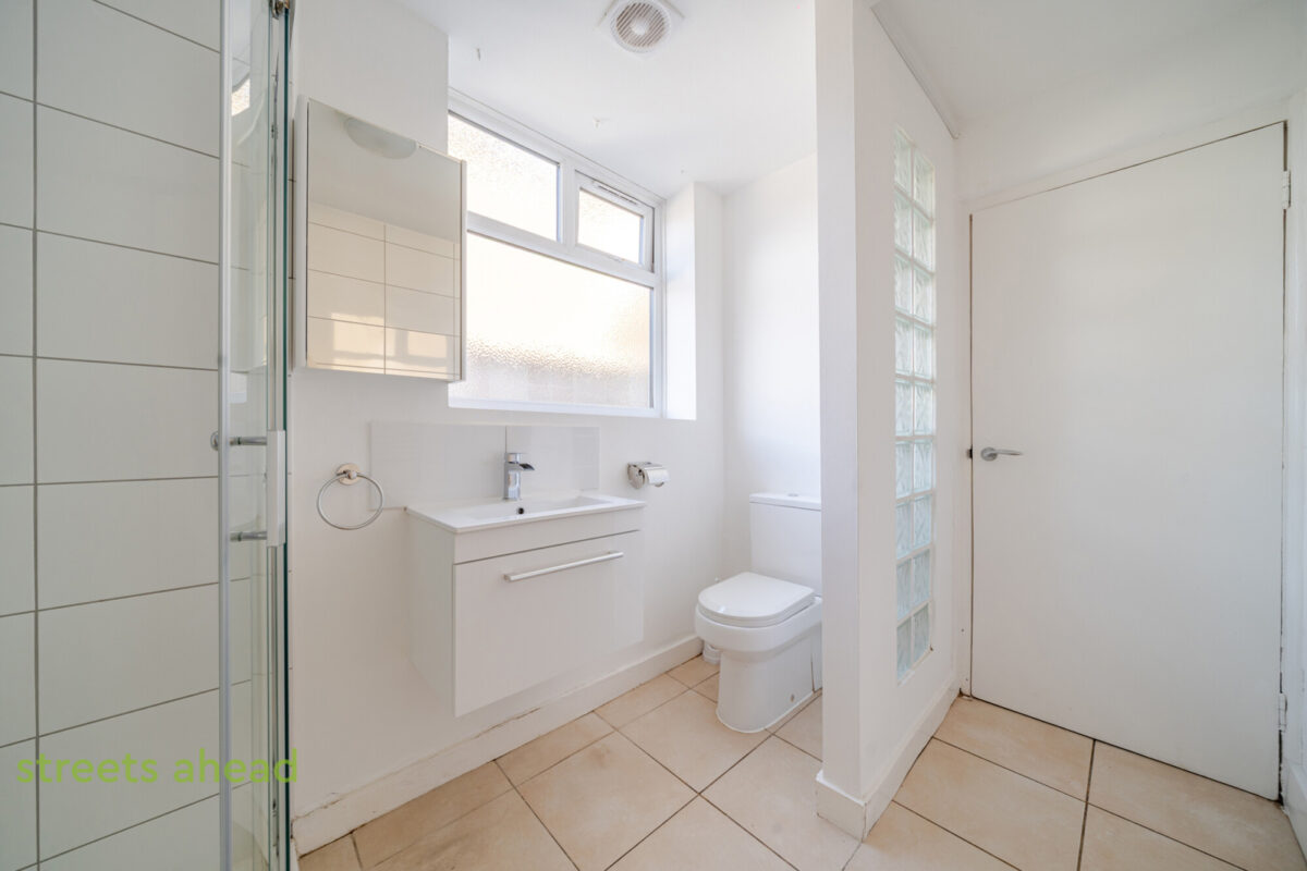 scrsah scr250413 img 04