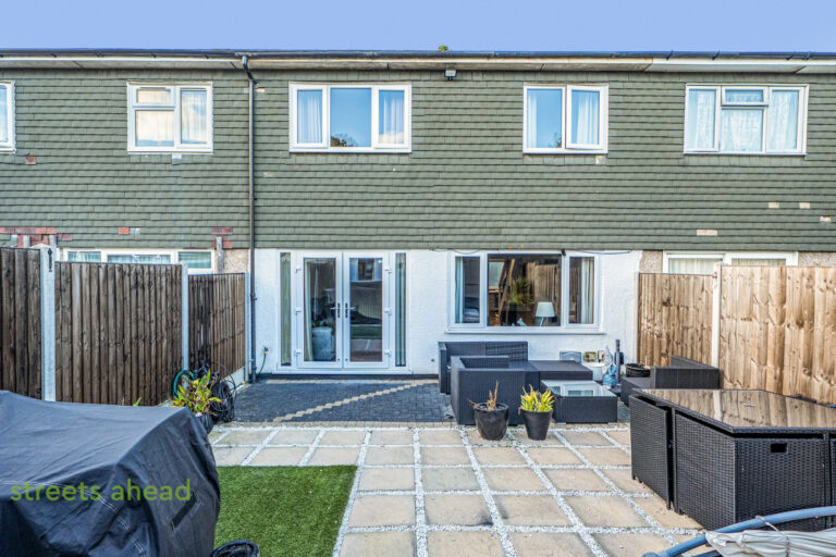 scrsah_scr260519_img_11.jpg Brierley, New Addington, Croydon, CR0, photo 12