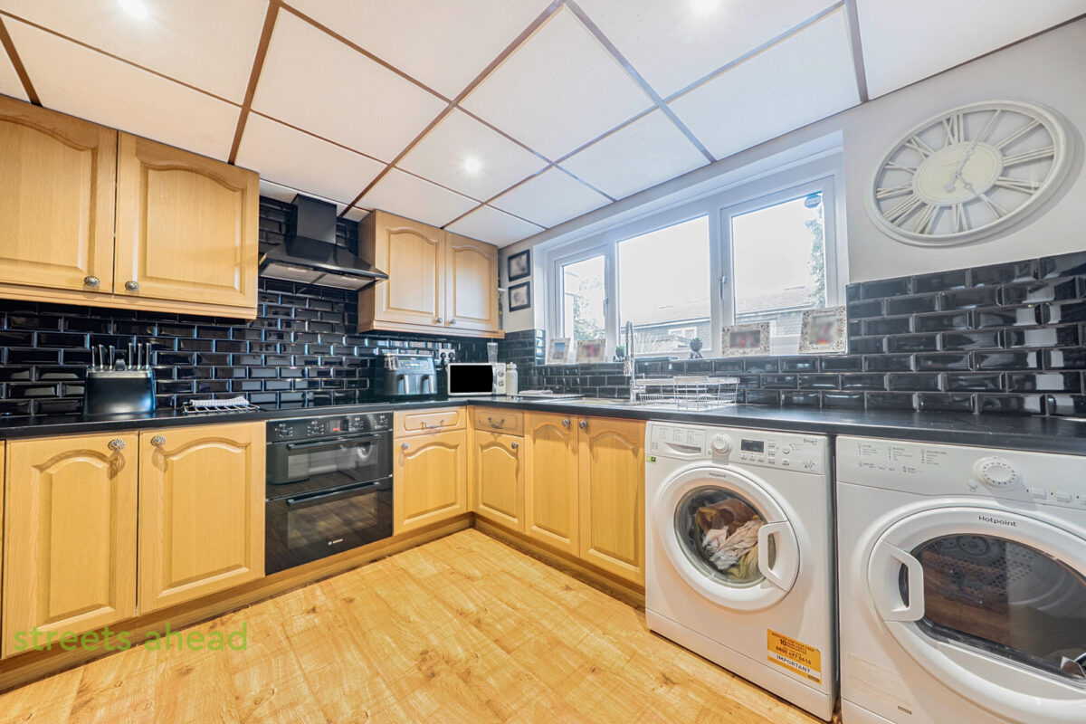 scrsah_scr260519_img_15.jpg Brierley, New Addington, Croydon, CR0, photo 16